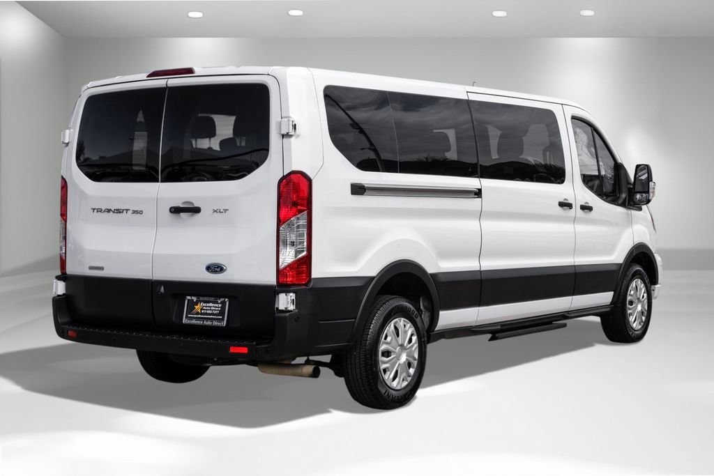 Used 2023 Ford Transit 350 XLT image 6