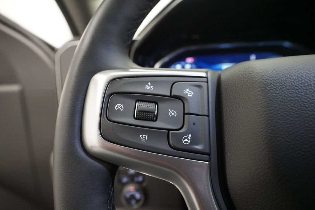 Used 2024 Chevrolet Silverado 1500 LT AWD/4WD image 15