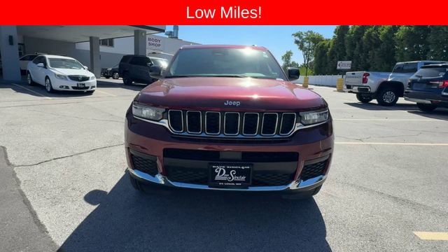 Used 2024 Jeep Grand Cherokee L Laredo w/ Trailer Tow Package RWD image 3