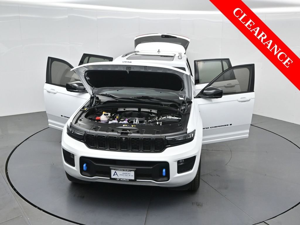 Used 2025 Jeep Grand Cherokee Limited 4xe image 36