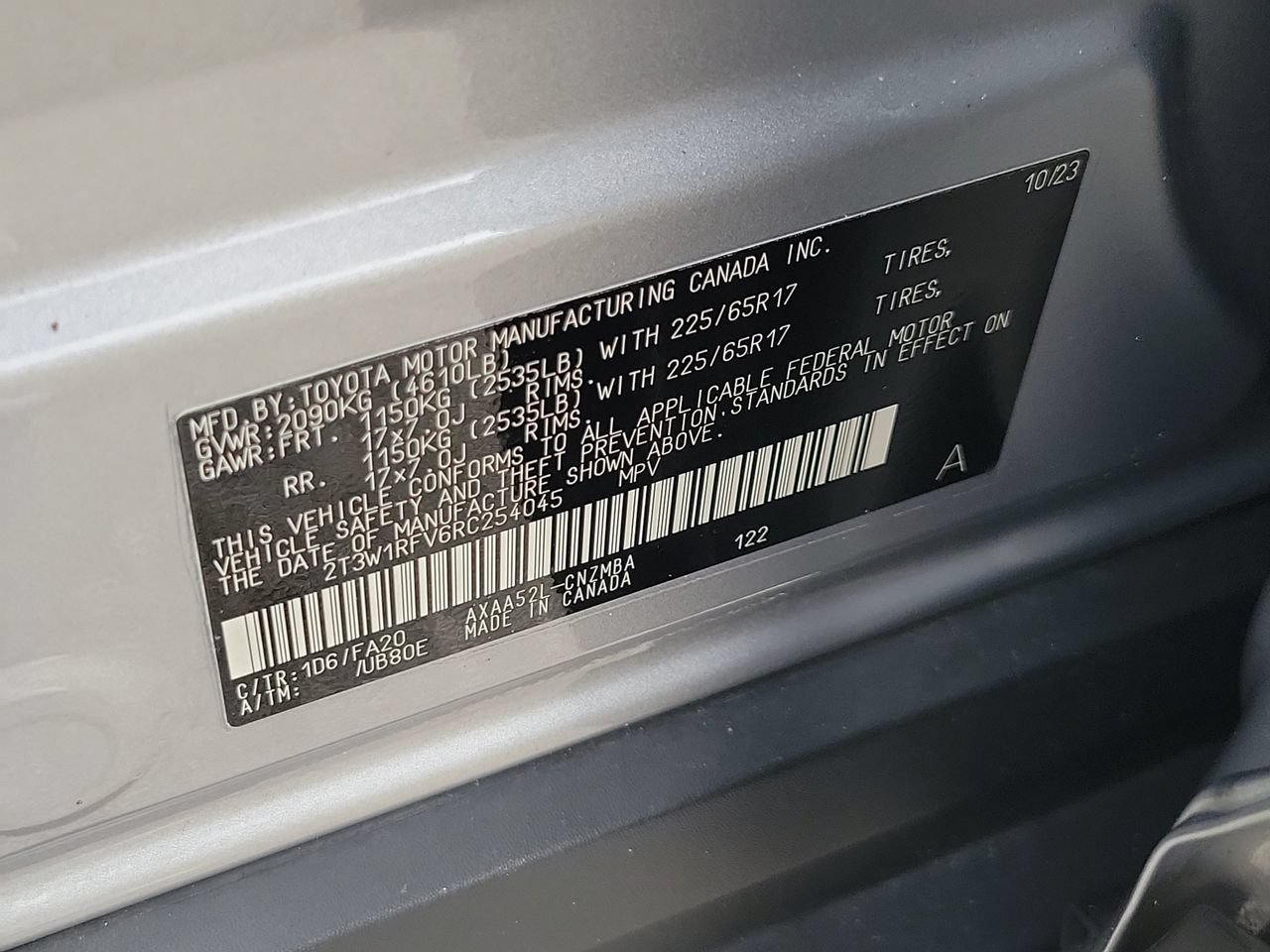 Used 2024 Toyota RAV4 XLE w/ Convenience Package FWD image 33