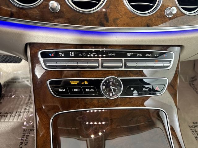 Used 2020 Mercedes-Benz E 350 4MATIC Sedan image 8