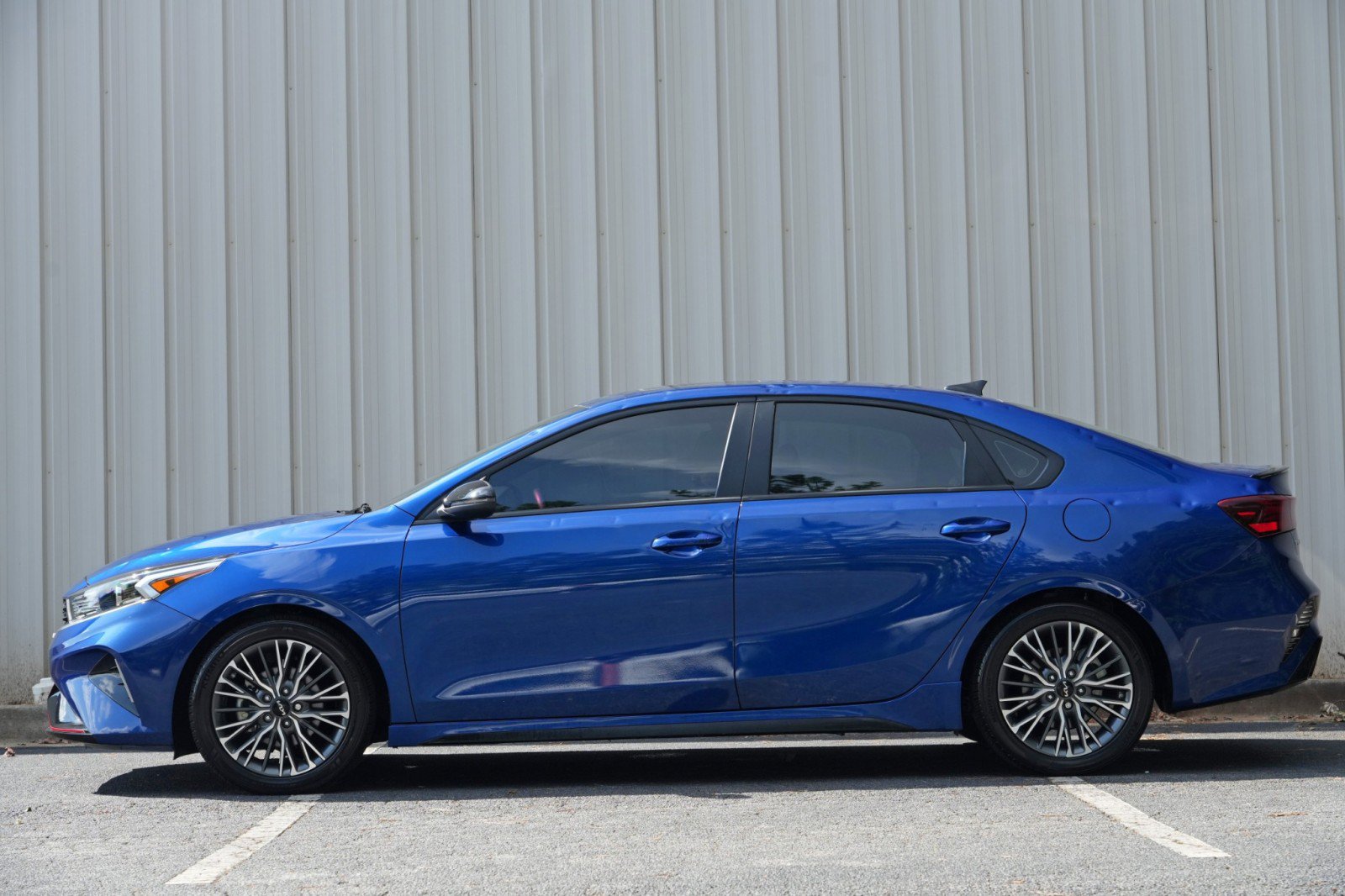 Used 2024 Kia Forte GT-Line w/ GT-Line Premium Package FWD image 8
