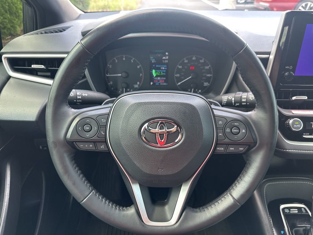 Certified 2025 Toyota Corolla SE FWD image 12
