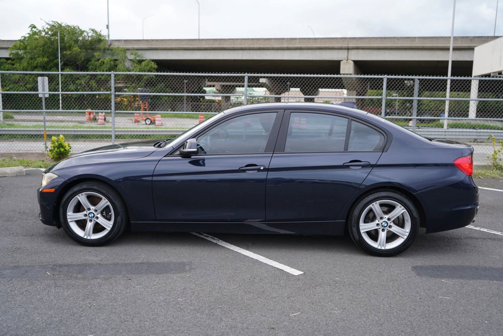 Used 2014 BMW 328i Sedan image 2