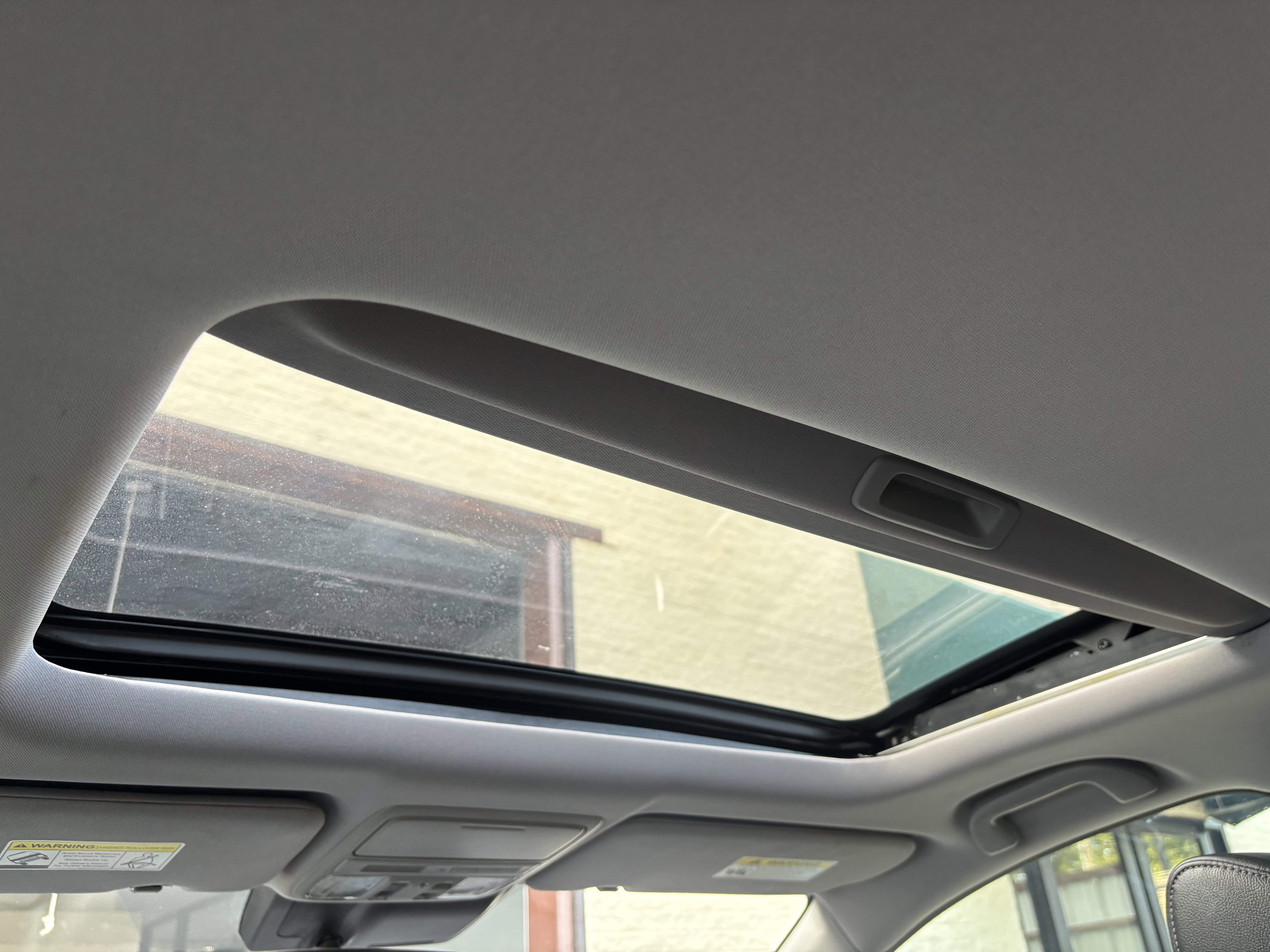 Used 2018 Honda CR-V Touring image 41