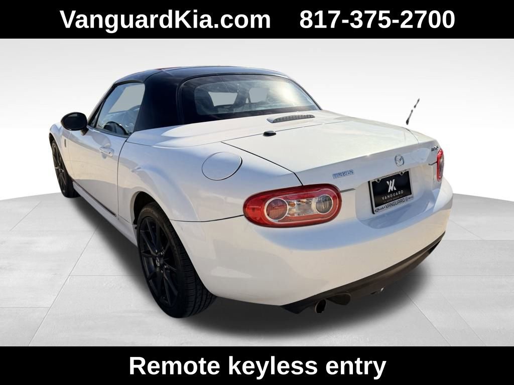 Used 2014 MAZDA MX-5 Miata Club image 2
