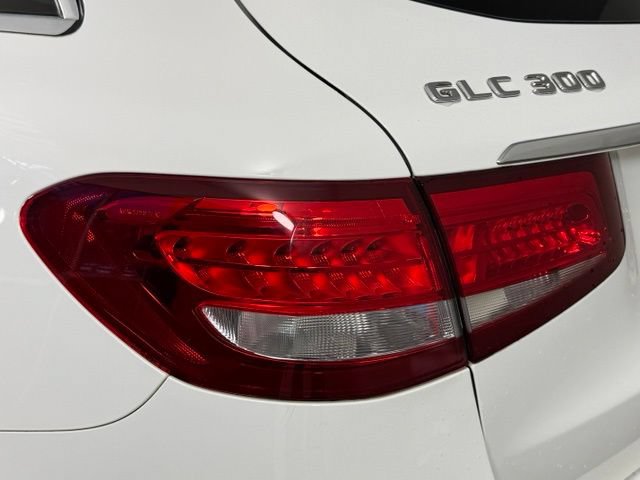 Used 2019 Mercedes-Benz GLC 300 image 15