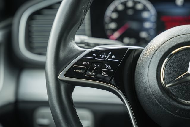 Certified 2024 Mercedes-Benz GLE 450e 4MATIC image 29
