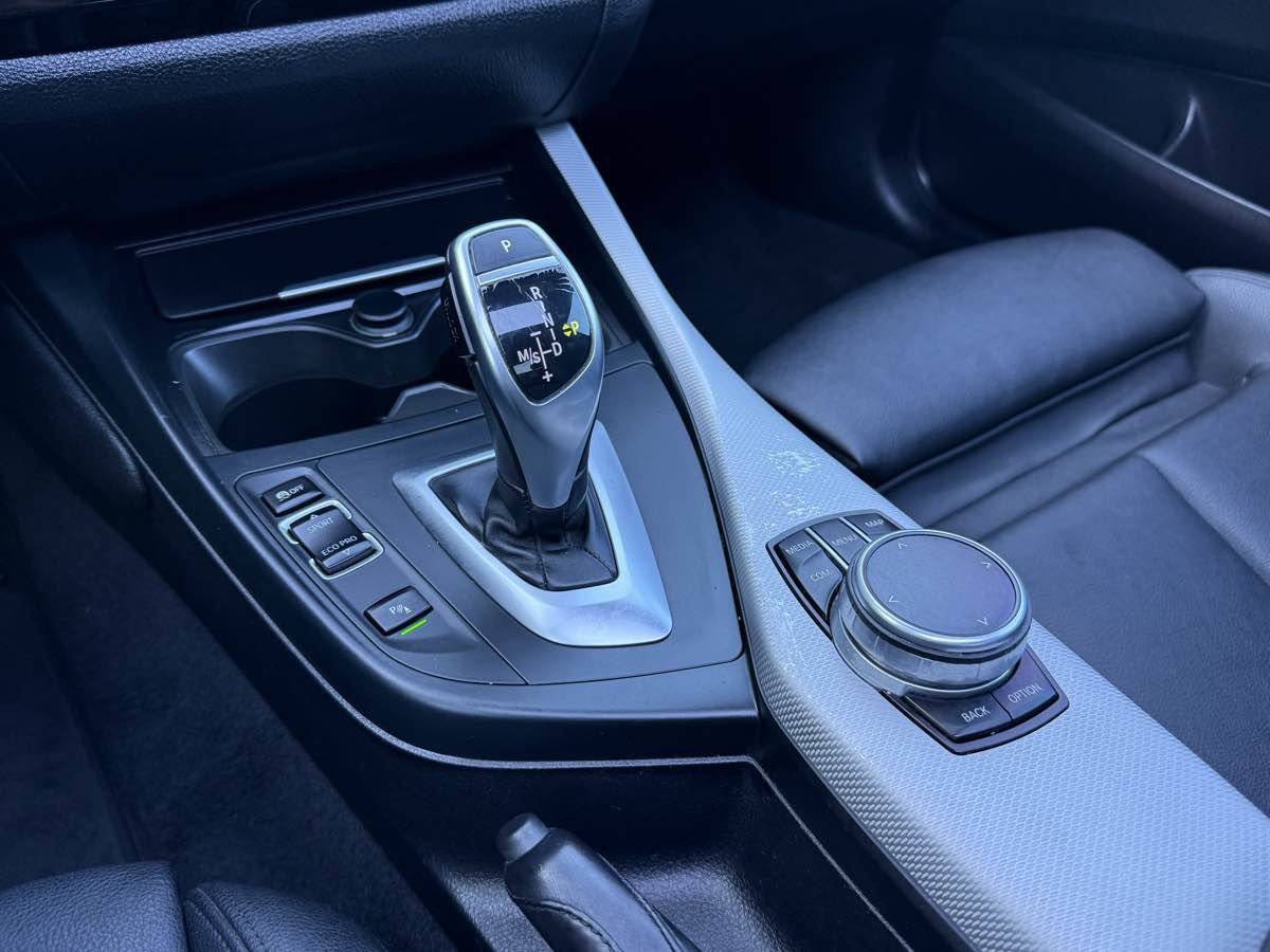 Used 2017 BMW 230i Coupe RWD image 14