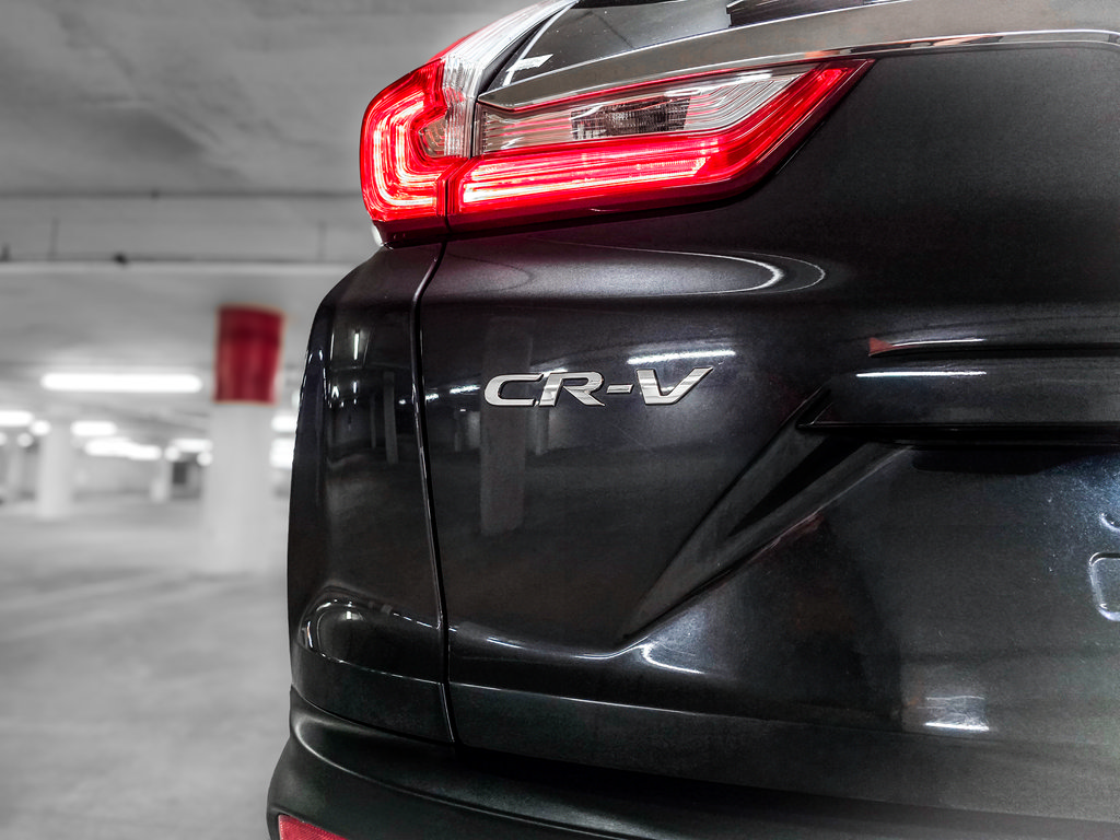 Used 2017 Honda CR-V Touring image 9