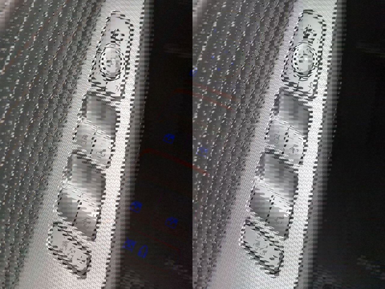 Used 2025 Hyundai Palisade Calligraphy image 25