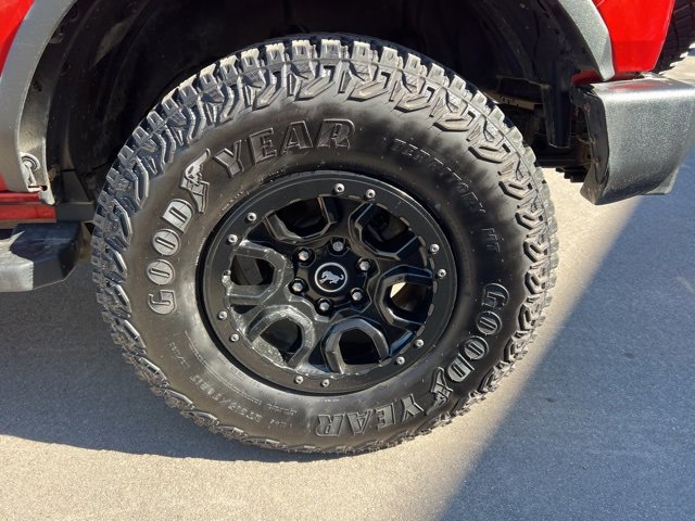 Used 2023 Ford Bronco Wildtrak image 9