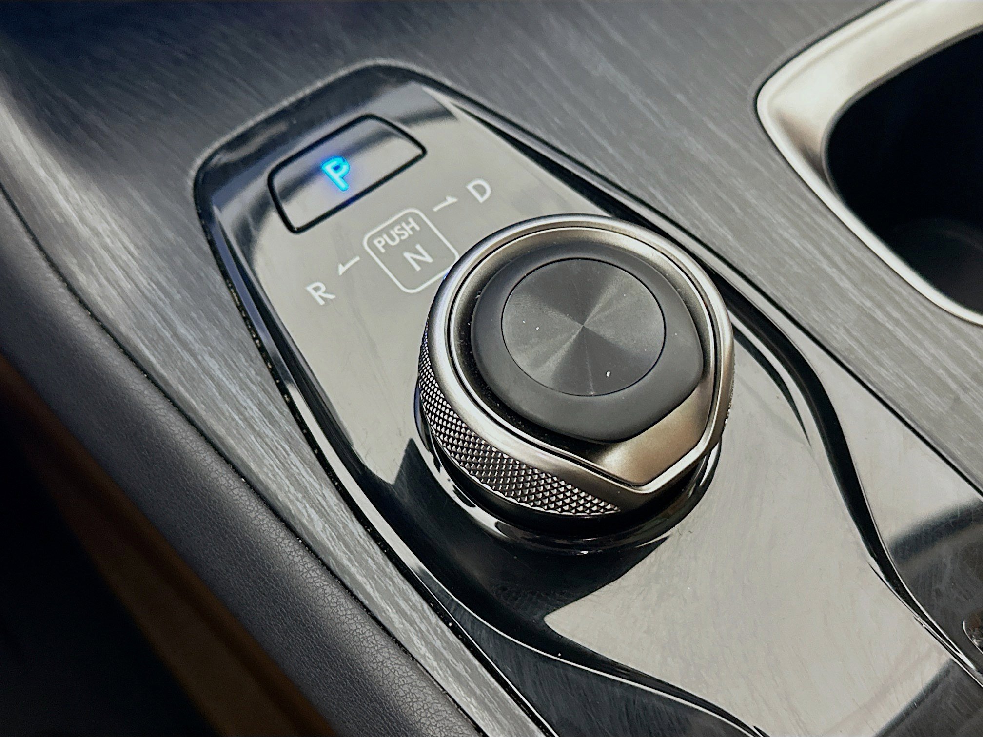 Used 2023 Lexus RZ 450e Premium w/ Accessory Package (2T) image 25