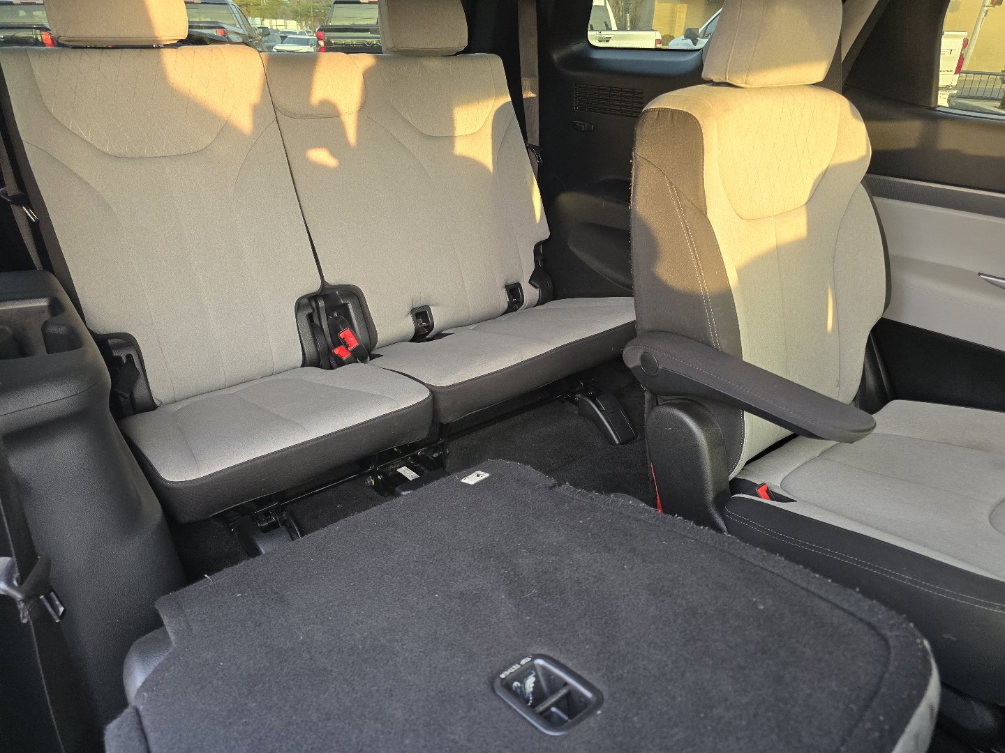 Used 2021 Hyundai Palisade SEL w/ Convenience Package image 28