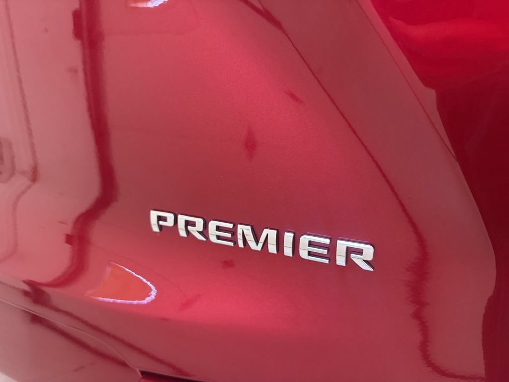 Used 2019 Chevrolet Blazer Premier w/ Sun and Wheels Package AWD/4WD image 17