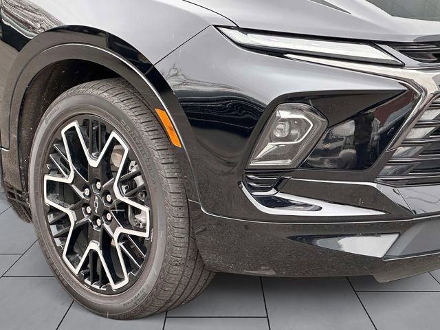 Used 2023 Chevrolet Blazer RS w/ Driver Confidence II Package image 9
