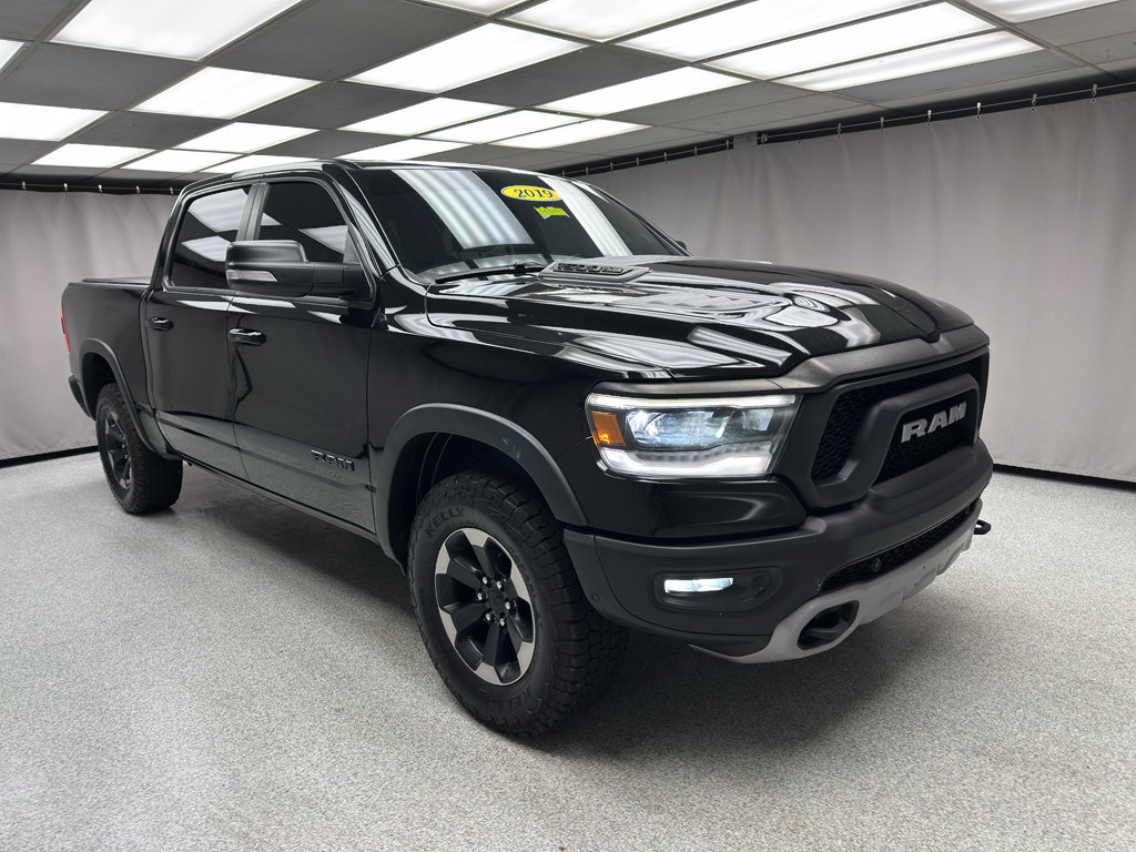 Used 2019 RAM 1500 Rebel w/ Rebel Level 2 Equipment Group AWD/4WD image 5