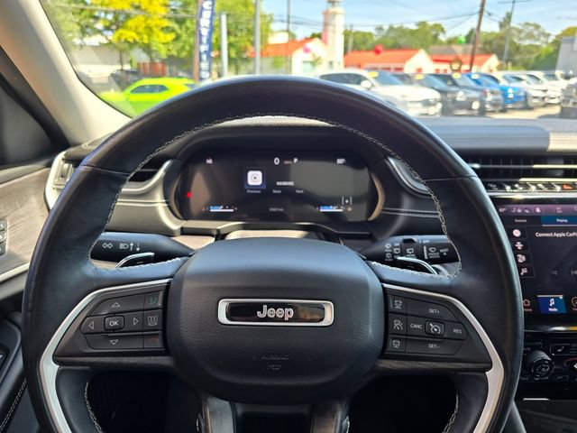 Used 2021 Jeep Grand Cherokee L Limited AWD/4WD image 23