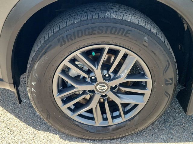 Certified 2021 Nissan Rogue S FWD image 12