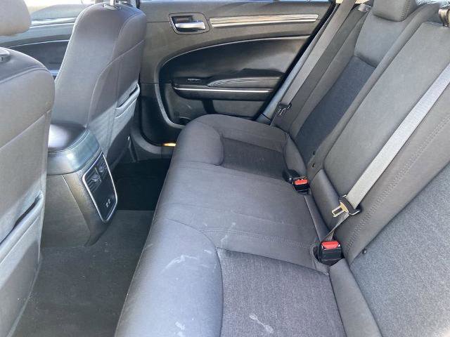 Used 2022 Chrysler 300 Touring image 20