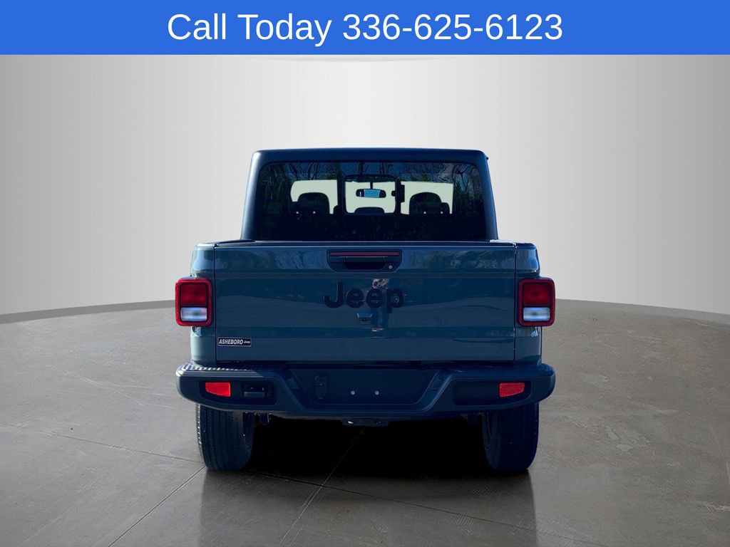 New 2026 Jeep Gladiator Sport AWD/4WD image 8