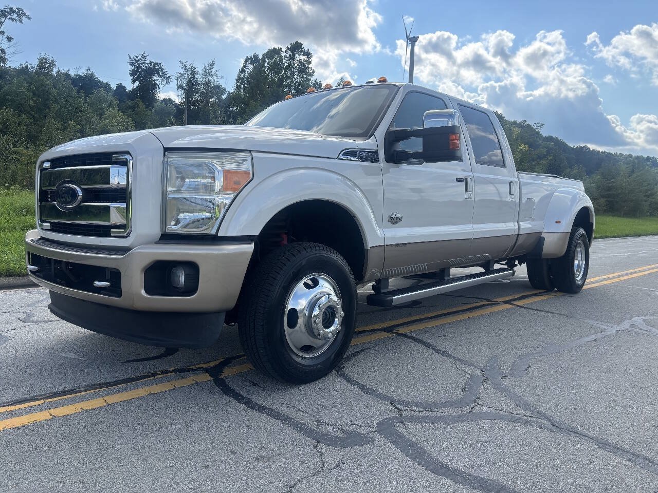 Used 2012 Ford F350 King Ranch w/ King Ranch w/Chrome Pkg