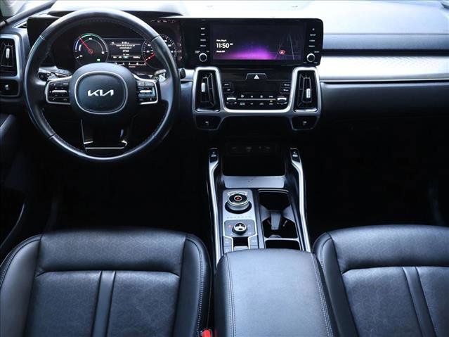 Used 2023 Kia Sorento EX AWD/4WD image 21