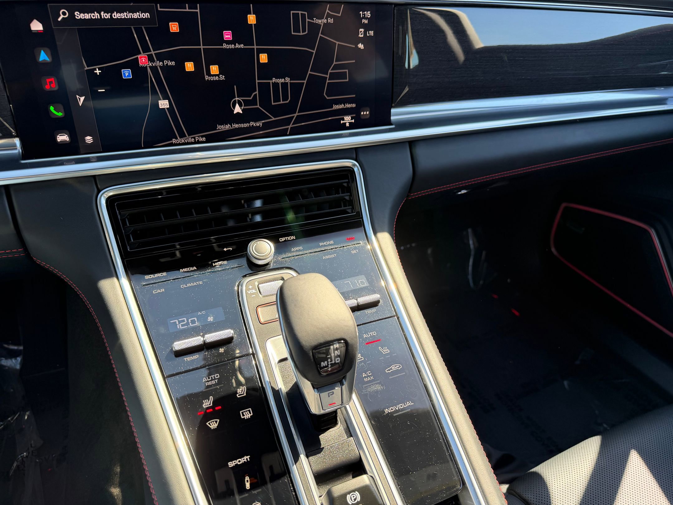 Certified 2023 Porsche Panamera 4 Platinum Edition image 27