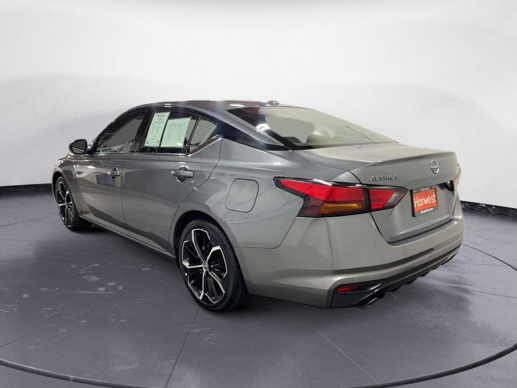 Used 2023 Nissan Altima 2.5 SR FWD image 6