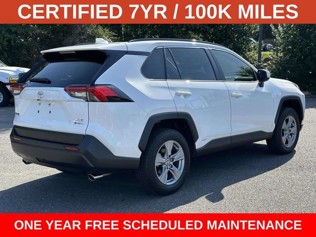 Used 2025 Toyota RAV4 XLE AWD/4WD image 2