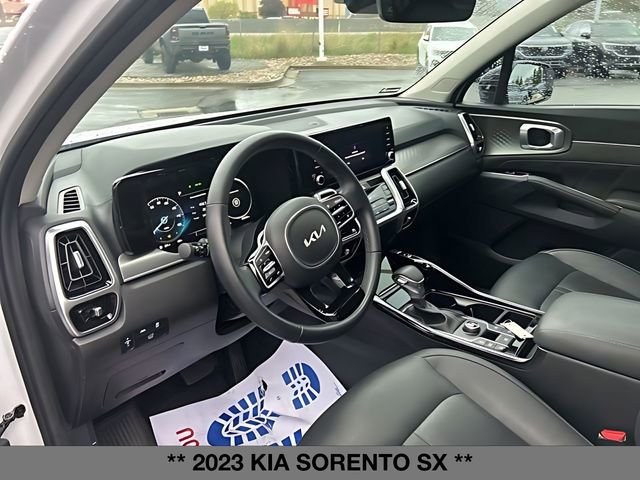 Used 2023 Kia Sorento SX image 20