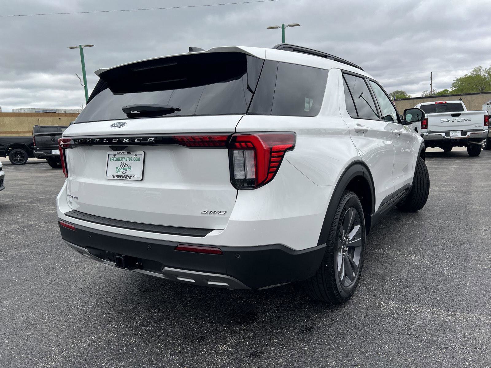 New 2026 Ford Explorer Active AWD/4WD image 4
