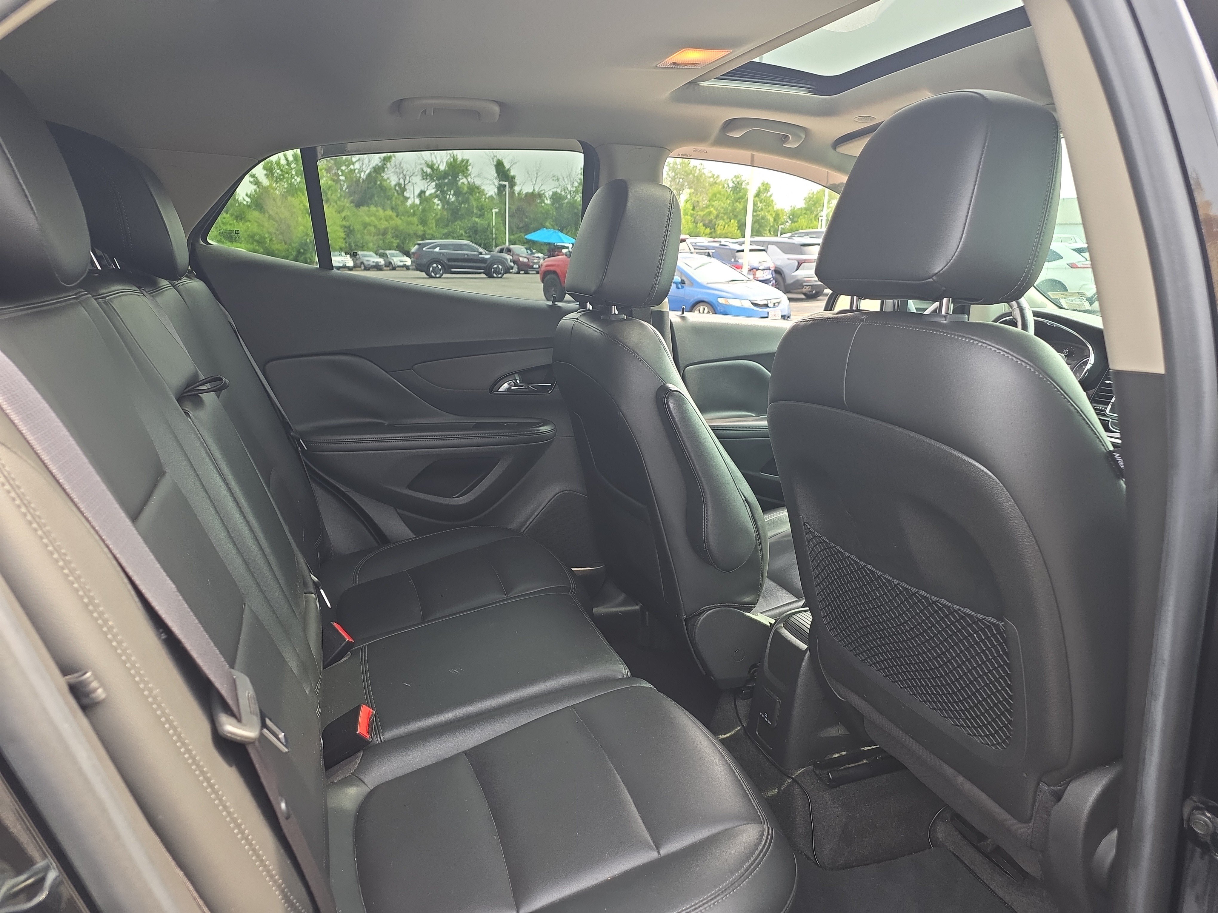 Used 2017 Buick Encore Essence w/ Experience Buick Package AWD/4WD image 10