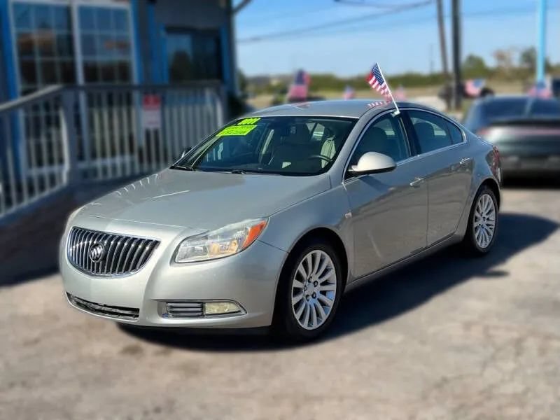 Used 2011 Buick Regal CXL FWD image 1
