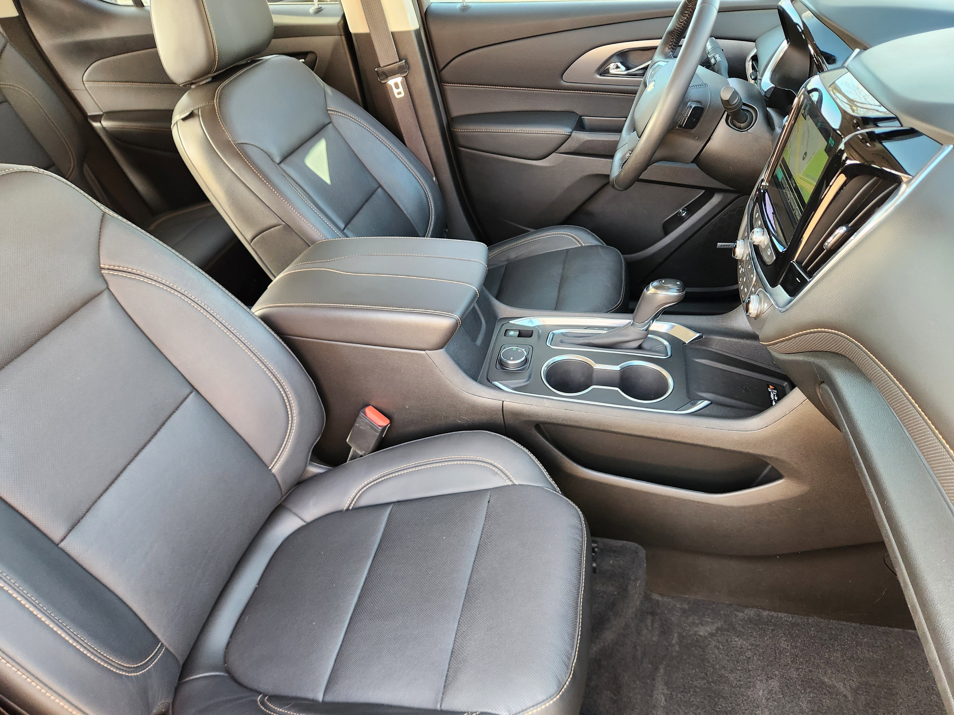 Used 2019 Chevrolet Traverse Premier w/ Redline Edition image 18