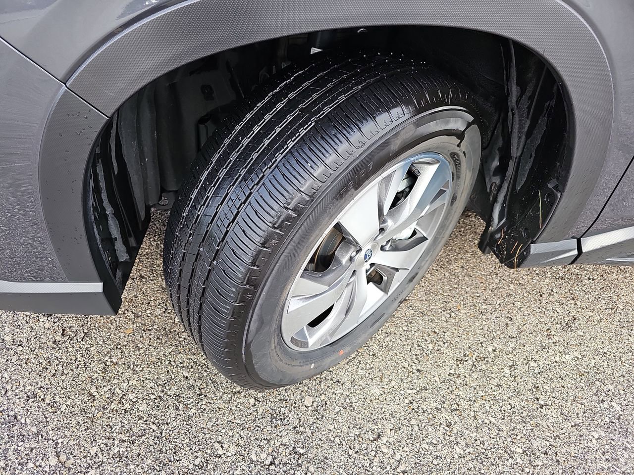 Certified 2025 Subaru Ascent Premium AWD/4WD image 37