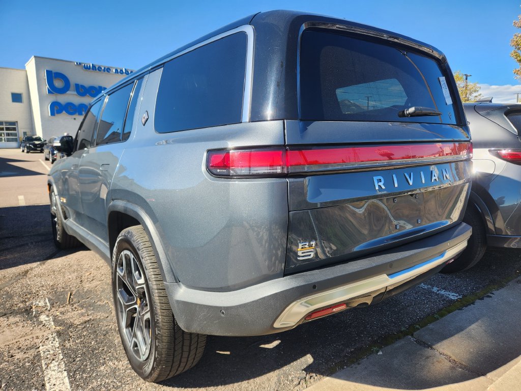 Used 2022 Rivian R1S Launch Edition Quad AWD/4WD image 9