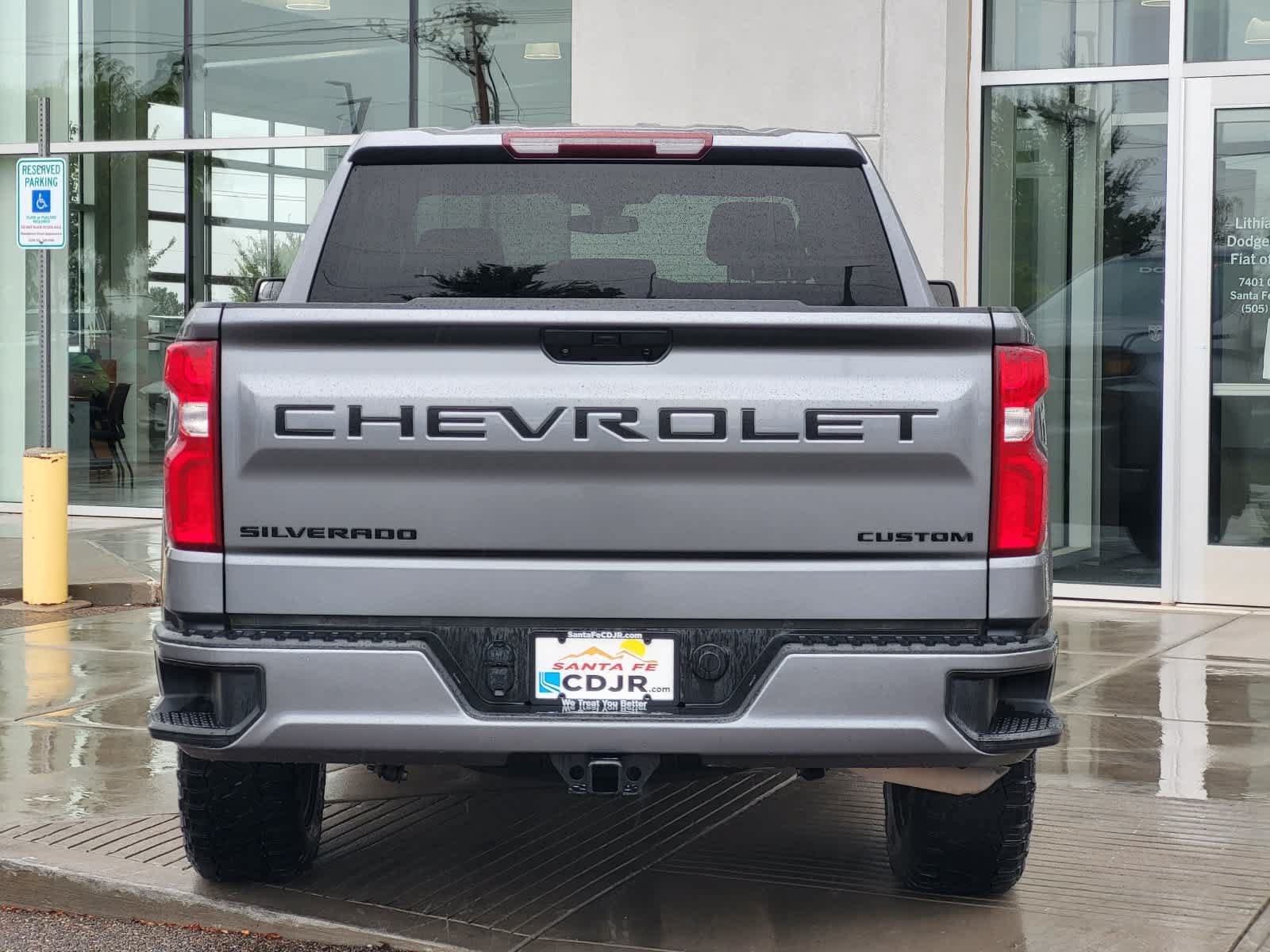 Used 2022 Chevrolet Silverado 1500 Custom w/ LPO, Blackout Package AWD/4WD image 6