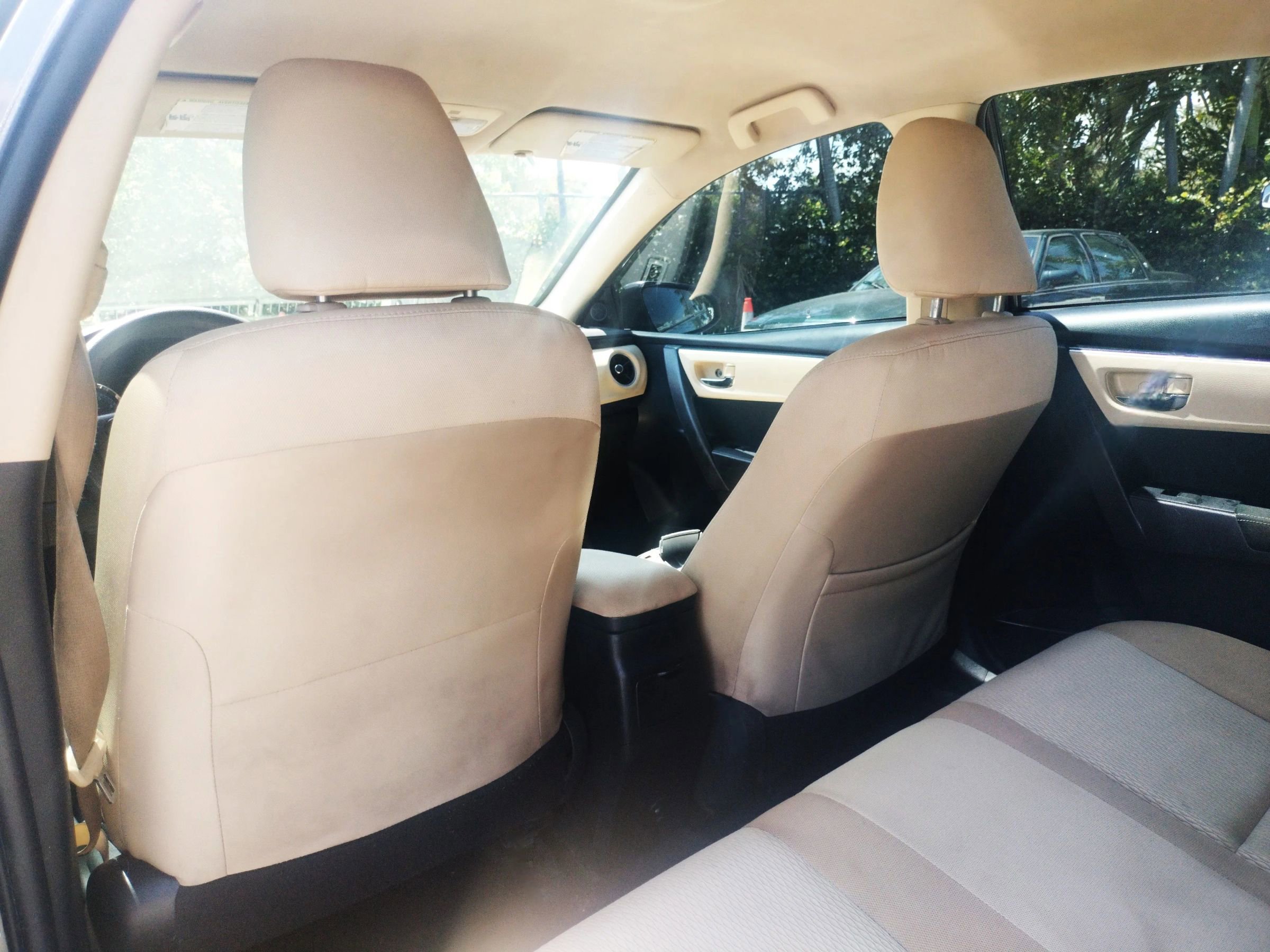 Used 2017 Toyota Corolla LE image 20