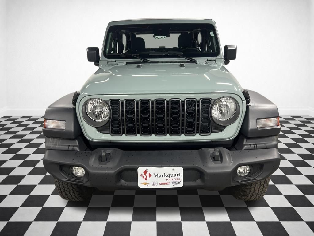 Used 2024 Jeep Wrangler Sport S image 3