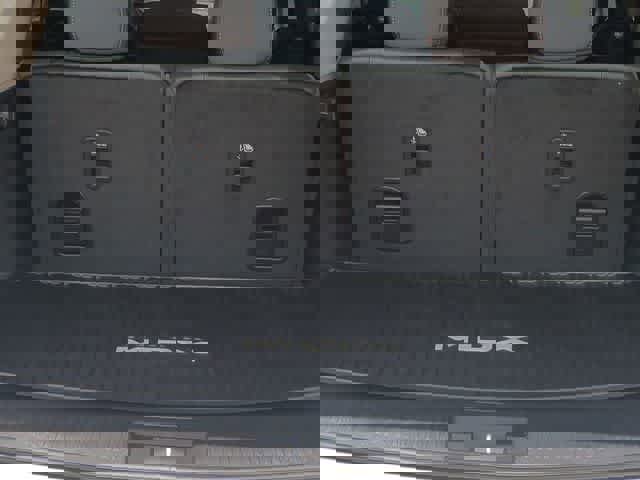 Certified 2026 Acura MDX FWD w/ Technology Package image 37