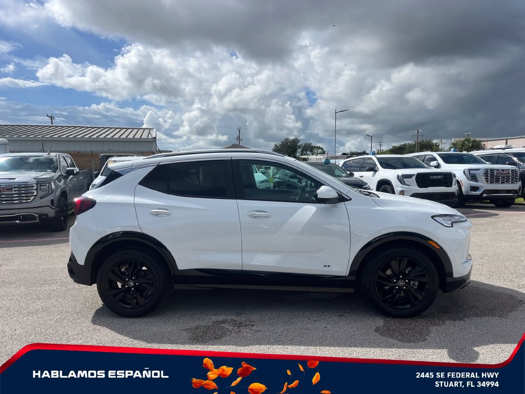 New 2026 Buick Encore GX Sport Touring w/ Advanced Technology Package FWD image 8