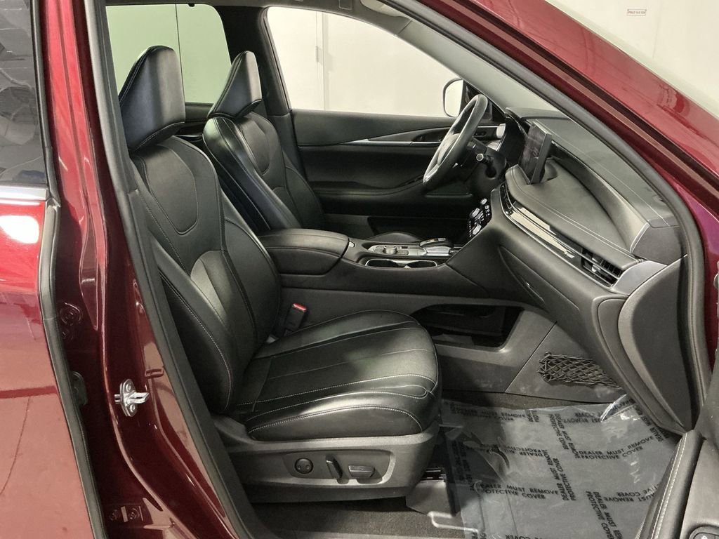 Used 2023 INFINITI QX60 Luxe w/ Cargo Package image 28