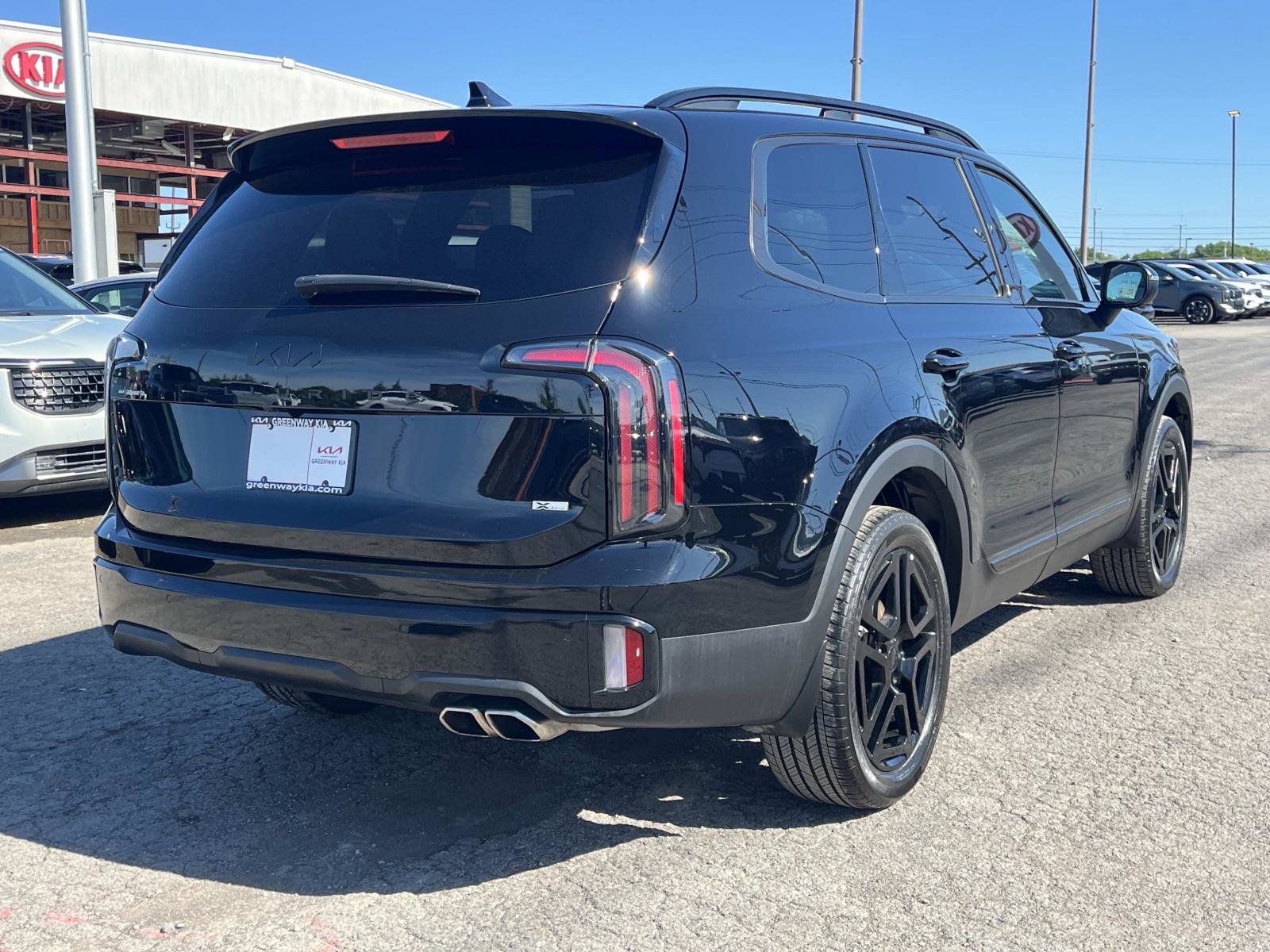 Used 2025 Kia Telluride EX X-Line AWD/4WD image 7