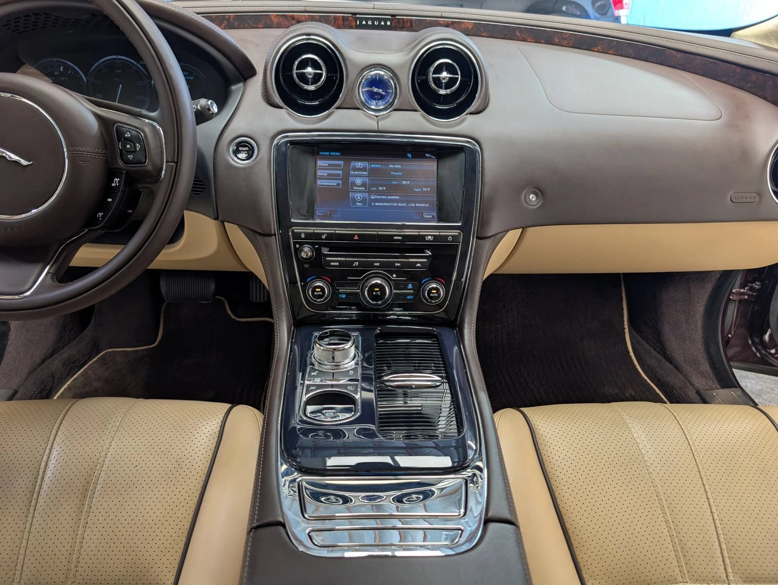 Used 2011 Jaguar XJ L RWD image 22