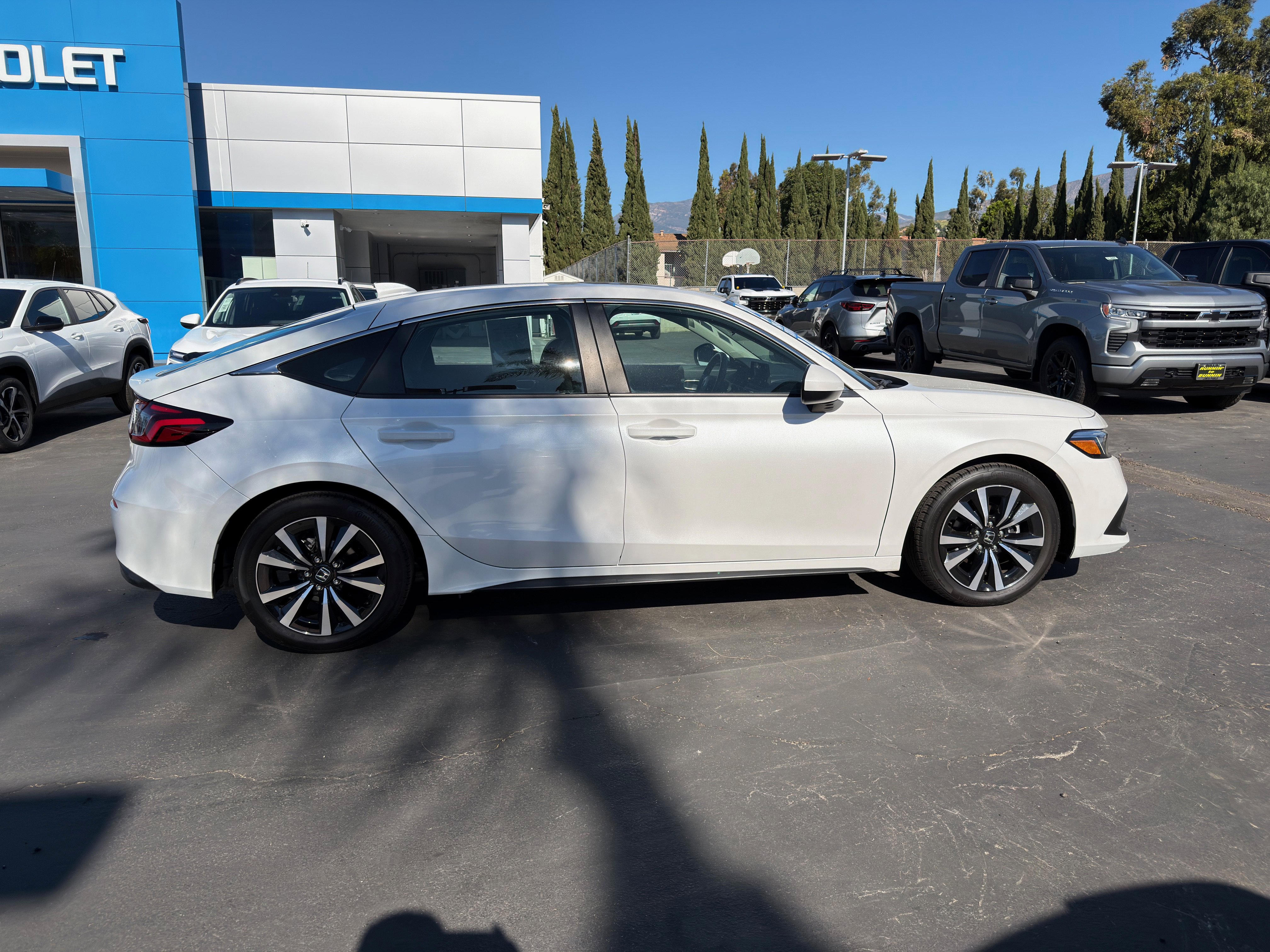 Used 2024 Honda Civic EX-L image 5