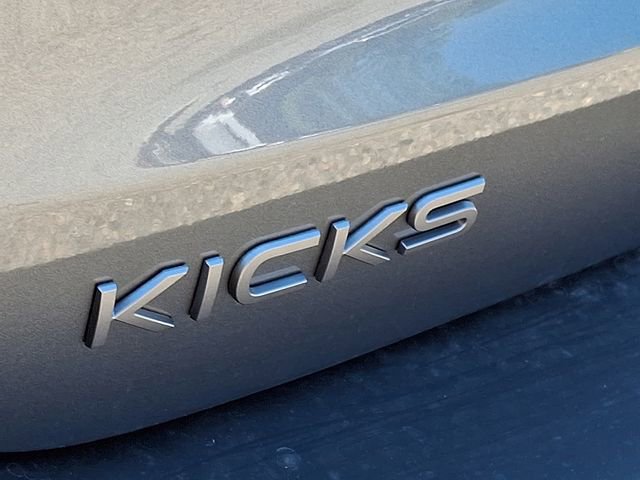 New 2026 Nissan Kicks SR w/ SR Premium Package FWD image 22