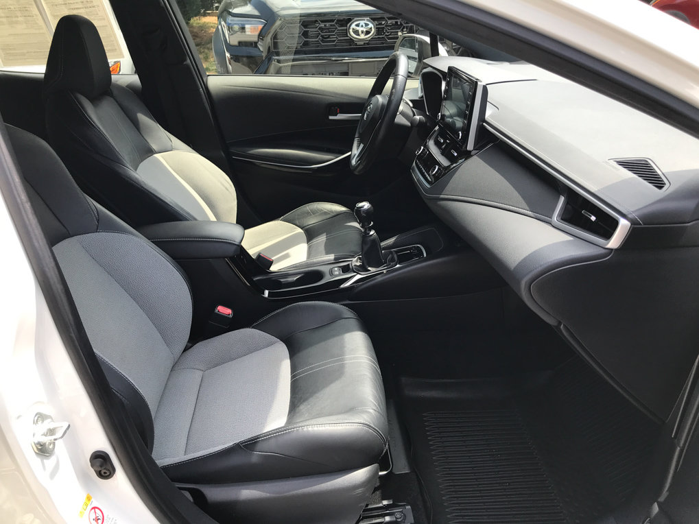 Used 2019 Toyota Corolla XSE FWD image 28