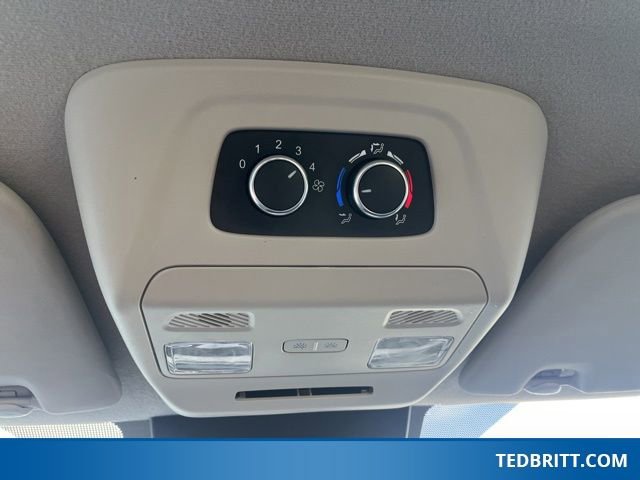 Used 2022 Ford Transit 350 XLT image 27